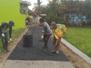 Plt Desa Arjasari Dadan Rusdian Giat Membangun