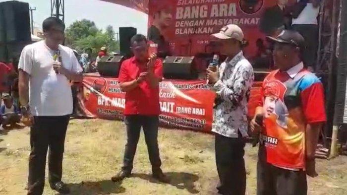 Warga Sambut Kedatangan Tokoh Idola Maruarar Sirait ( Bang Ara )