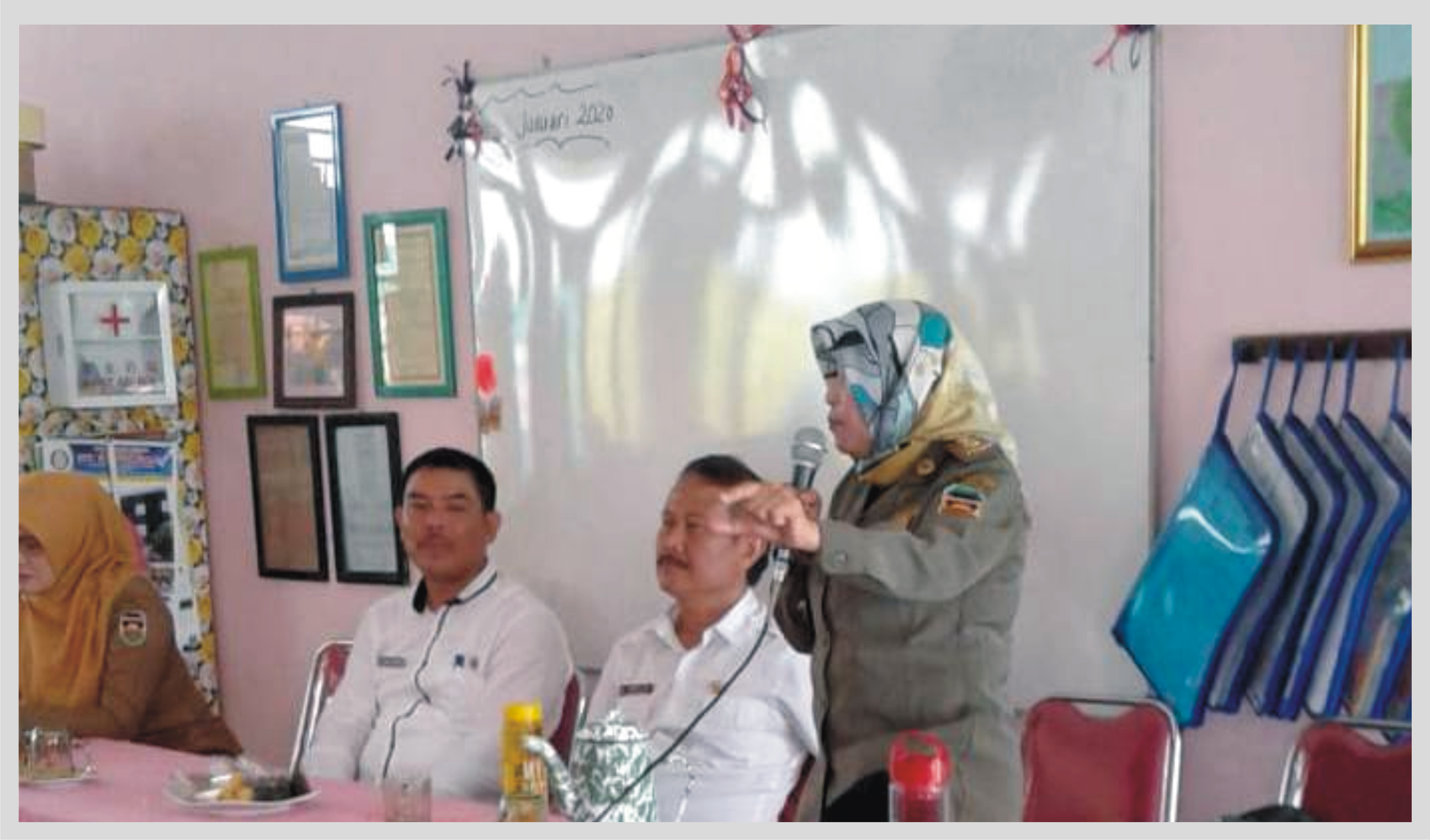 Sosialisasikan Perbup Pendidikan Berkarakter, Satpol PP Go to School