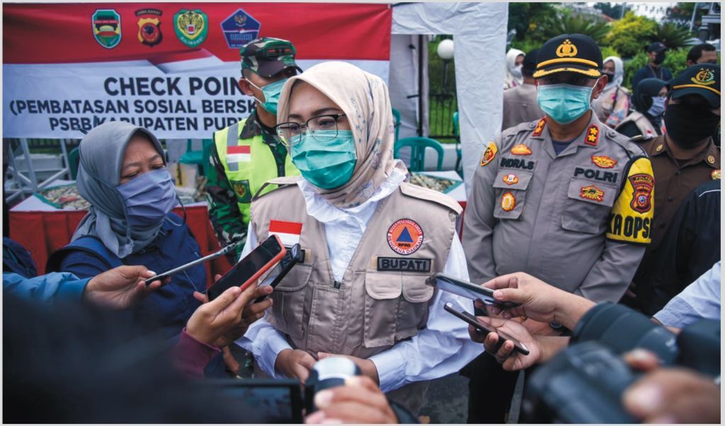 Volume Kendaraan Terpantau Padat di Hari Ke 2 PSBB di Purwakarta