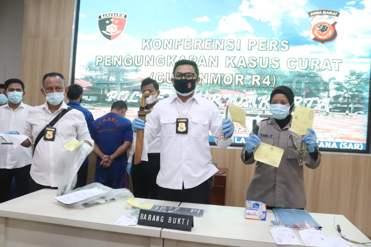 Polres Purwakarta Ungkap Sindikat Spesialis Pencuri Mobil