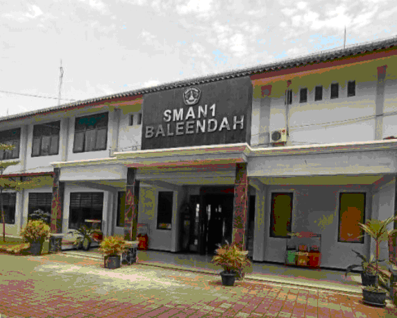 DUGAAN PUNGLI PPDB SMAN 1 BALEENDAH SEBAGIAN DISETORKAN KEDINAS PENDIDIKAN…???