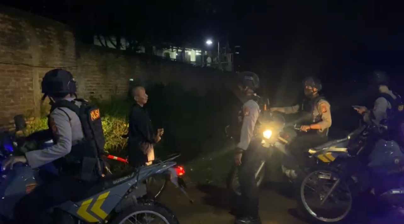 Guna Cegah Gangguan Aksi Geng Motor, Tim Bima Satuan Samapta Polres Purwakarta Gencar Patroli Malam