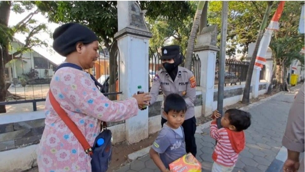 Satbinmas Polres Purwakarta Gelar Kegiatan Jumat Berkah, Bentuk Bhakti Kemasyarakatan