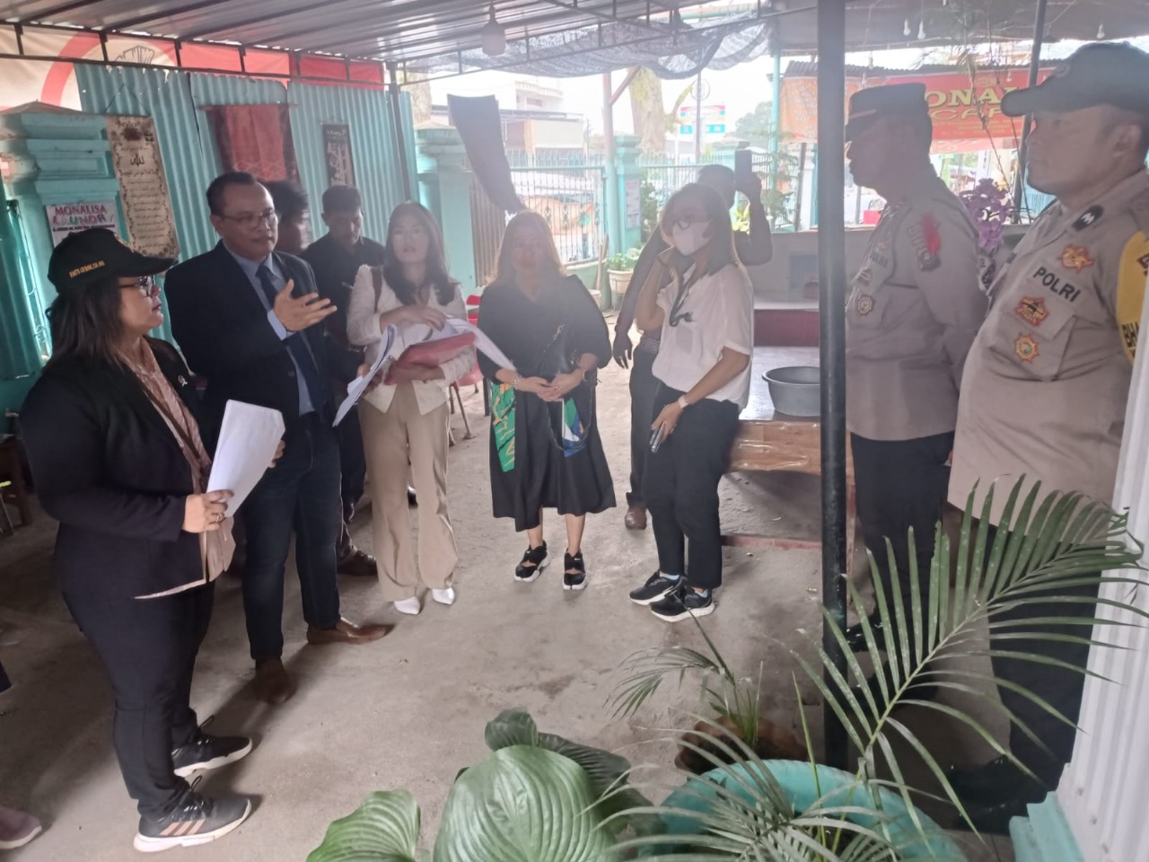 POLRES PEMATANG SIANTAR Turunkan Personel Bantu Pengamanan Sidang Lapangan