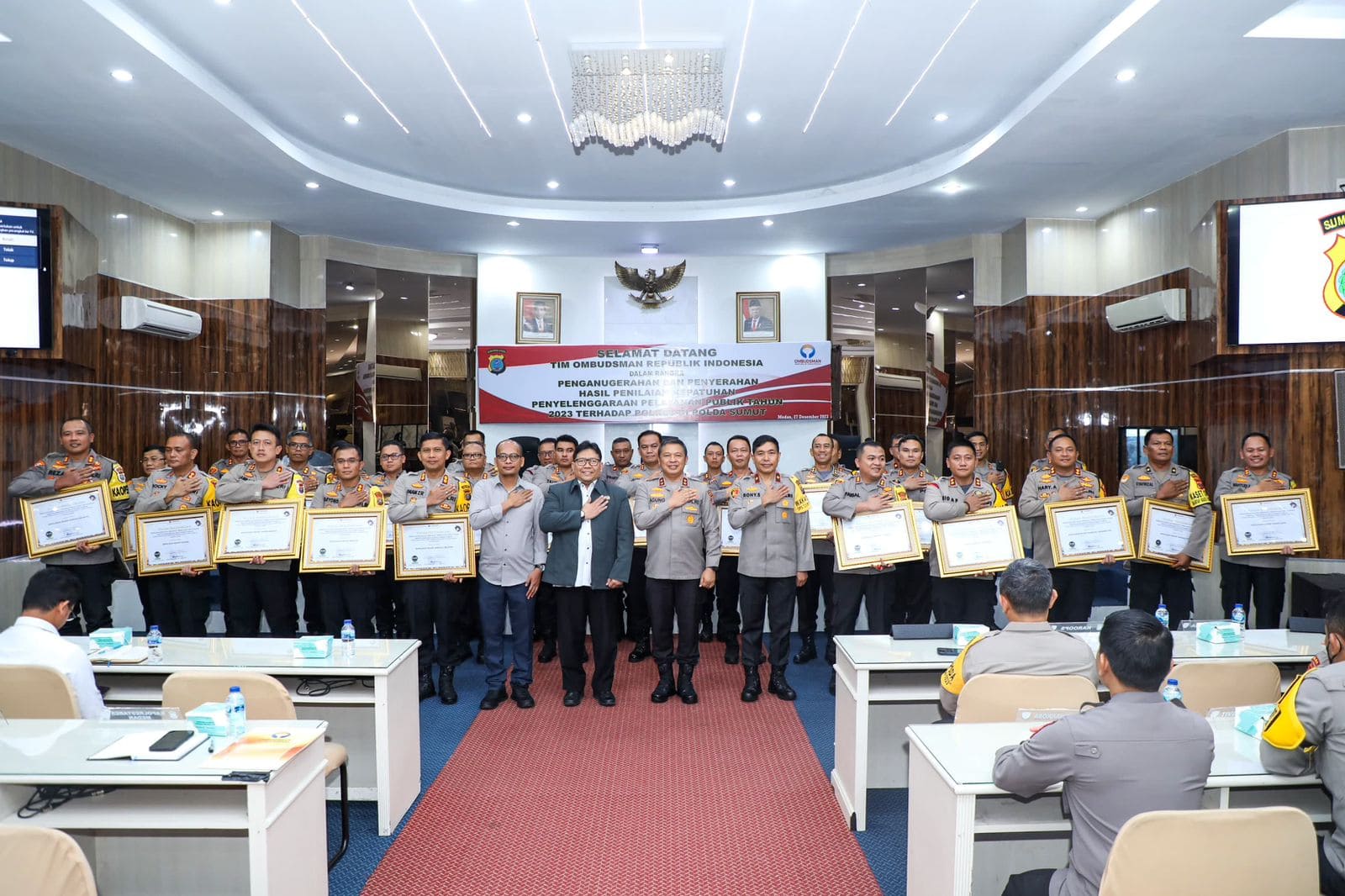 Polres Pematang Siantar salah satu Dari 24 Polres Jajaran Polda Sumut Raih Predikat Terbaik Kepatuhan Pelayanan Publik