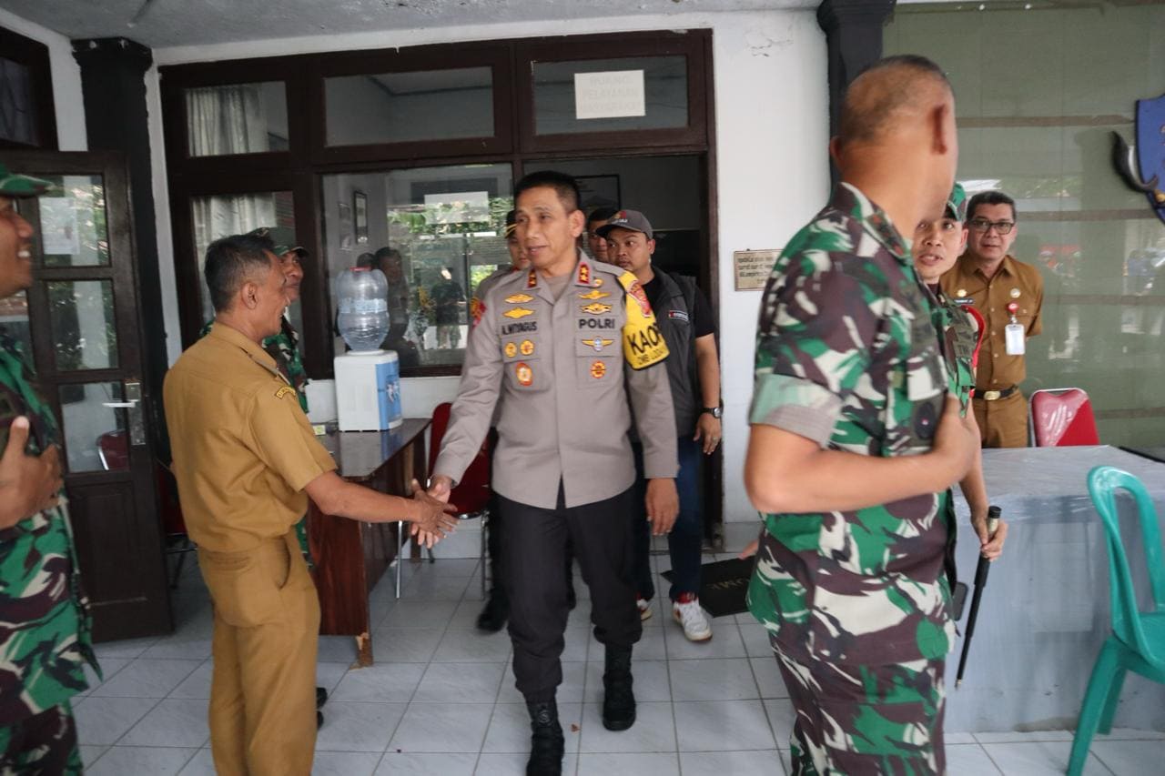 Kapolres Purwakarta Dampingi Kunjungan Kapolda Jabar dan Pangdam III Siliwangi