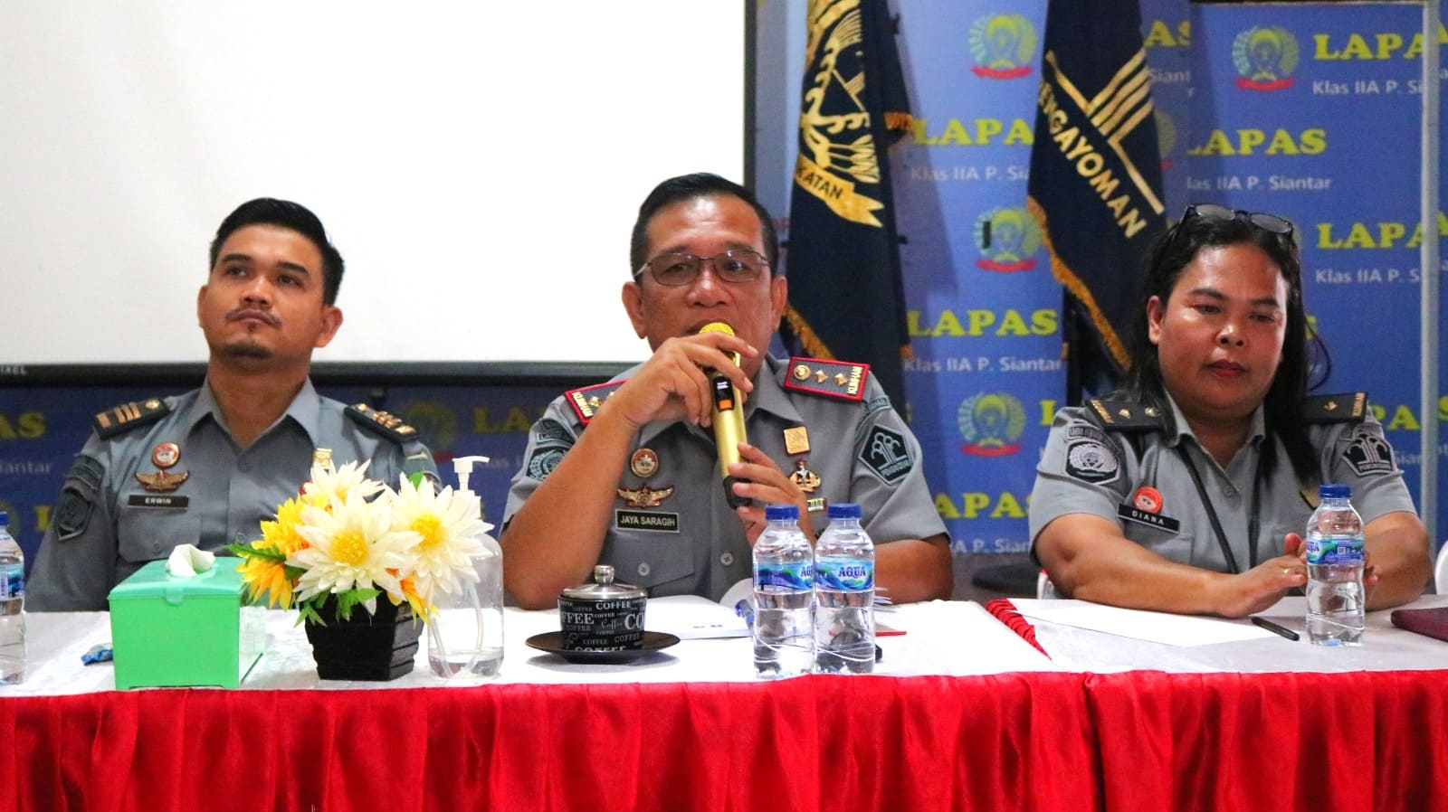 Kembali Himbau Seluruh Jajaran, Kalapas Kelas IIA Pematangsiantar Pimpin Rapat Dinas Guna Satukan Persepsi Menuju WBK 2024.