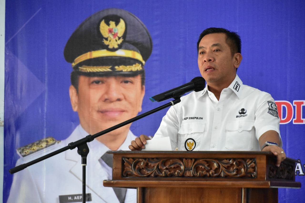 Bupati Aep Membuka Rakor Ketenagakerjaan Bersama Perusahaan se-Kabupaten Karawang