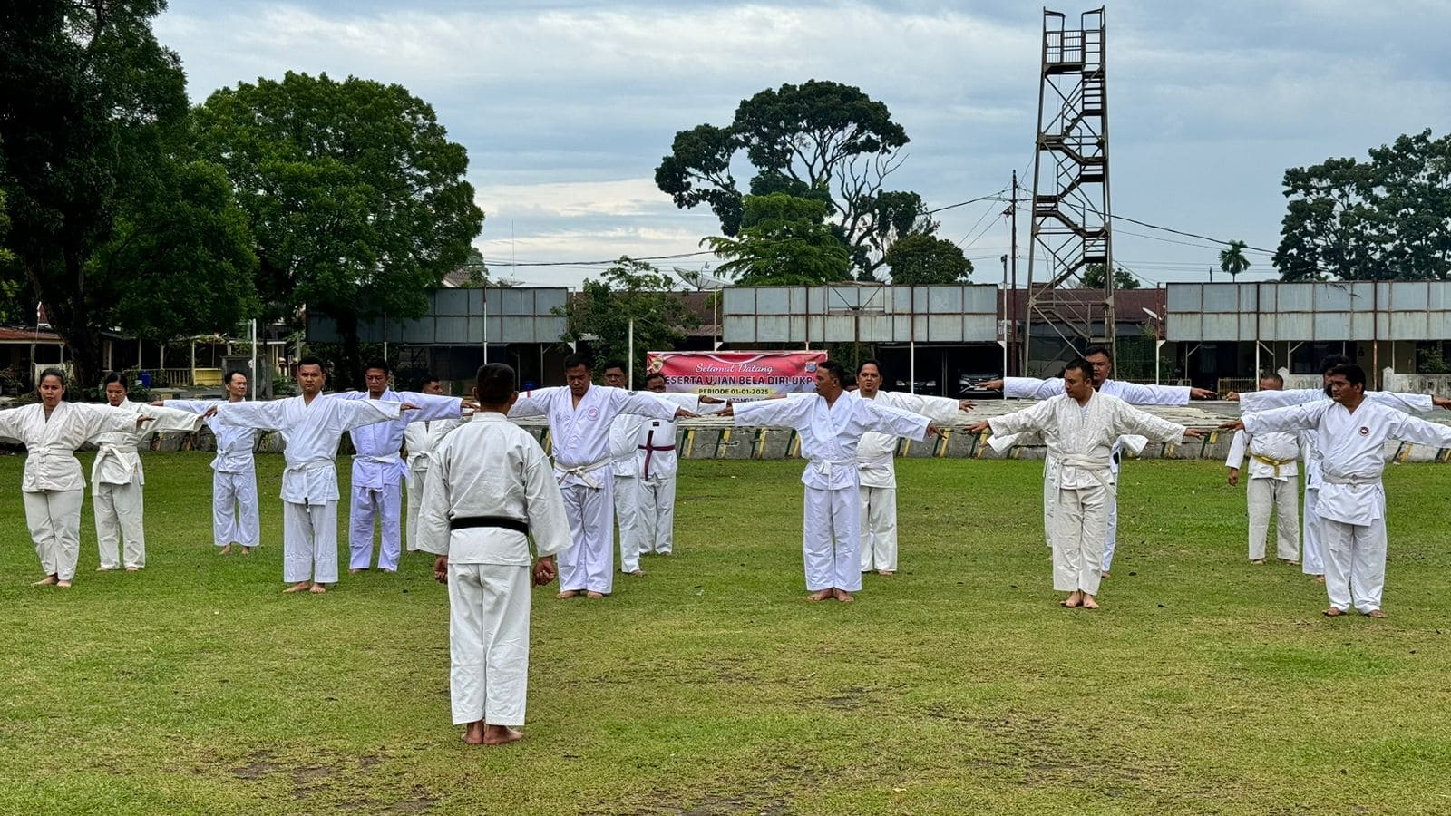 Ukp Periode 01 Januari 2025,39 Personil Polres Pematangsiantar Ikuti Ujian Beladiri Polri.
