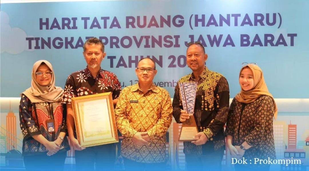 Pemkab Purwakarta Raih Penghargaan Kinerja Penyelenggaraan Penataan Ruang