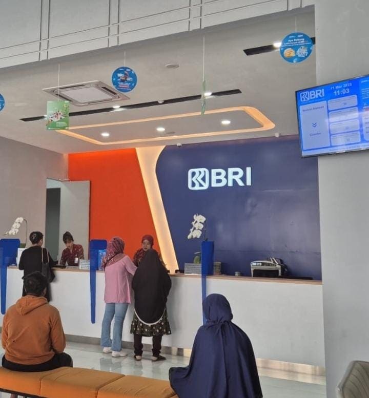 Tingkatkan Kenyamanan Bertransaksi di Bulan Ramadhan ,BRI Cabang Cikampek Lakukan Penyesuaian Jam OperasionalĀ