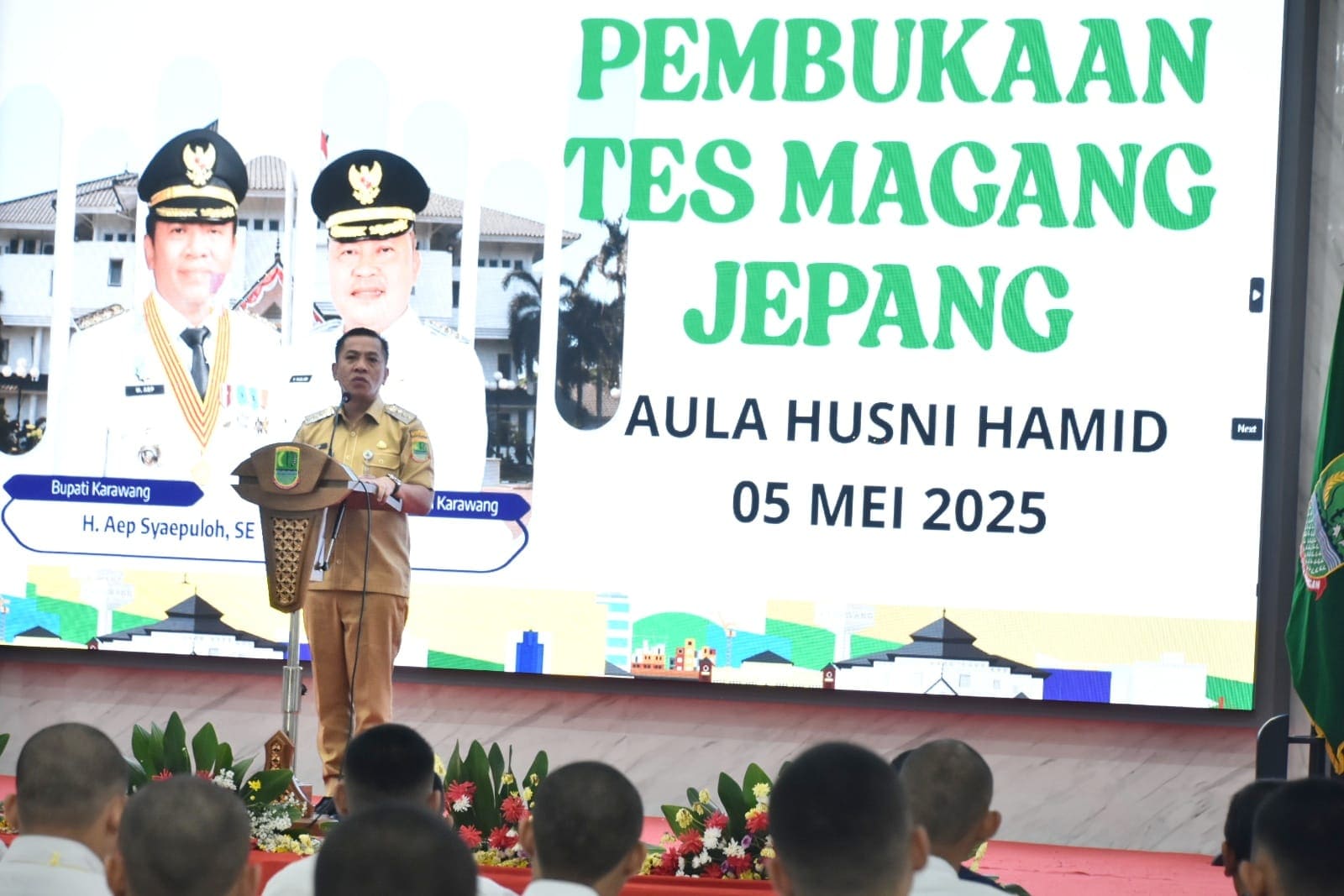 Ratusan Peserta Asal Karawang Jalani Tes Magang Jepang