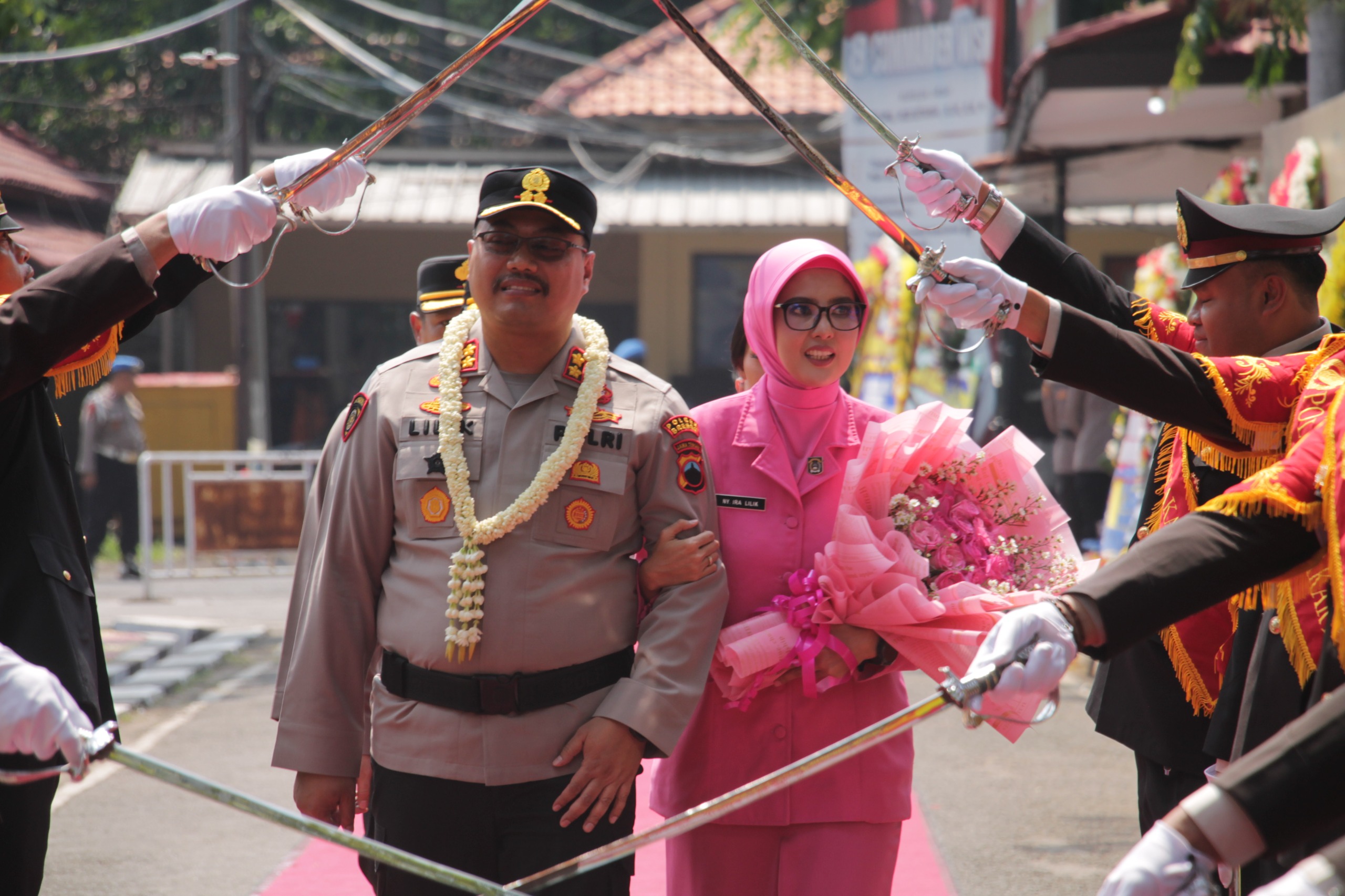 Upacara Sertijab Kapolres Purwakarta Berlangsung Khidmat