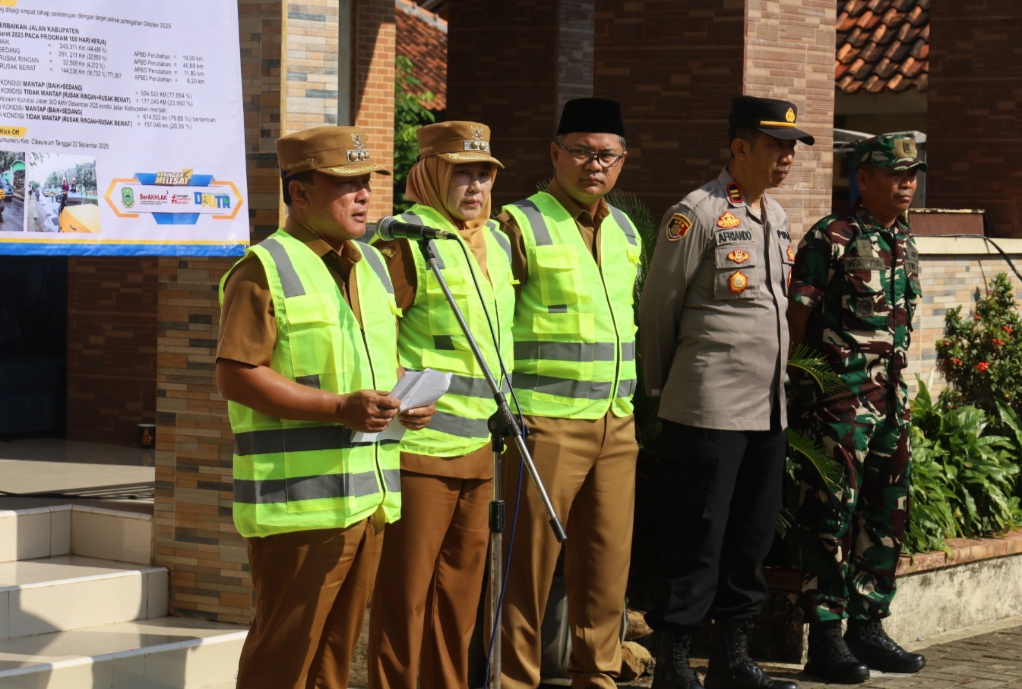 Kick Off Perbaikan Jalan dan Jembatan 2025 Resmi Dimulai, Pemkab Kuningan Gelontorkan Rp58,2 Miliar
