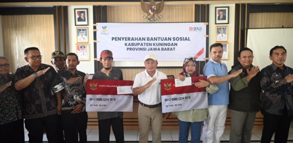 Ribuan Warga di Lima Kecamatan Terima KKS PKH dan BPNT