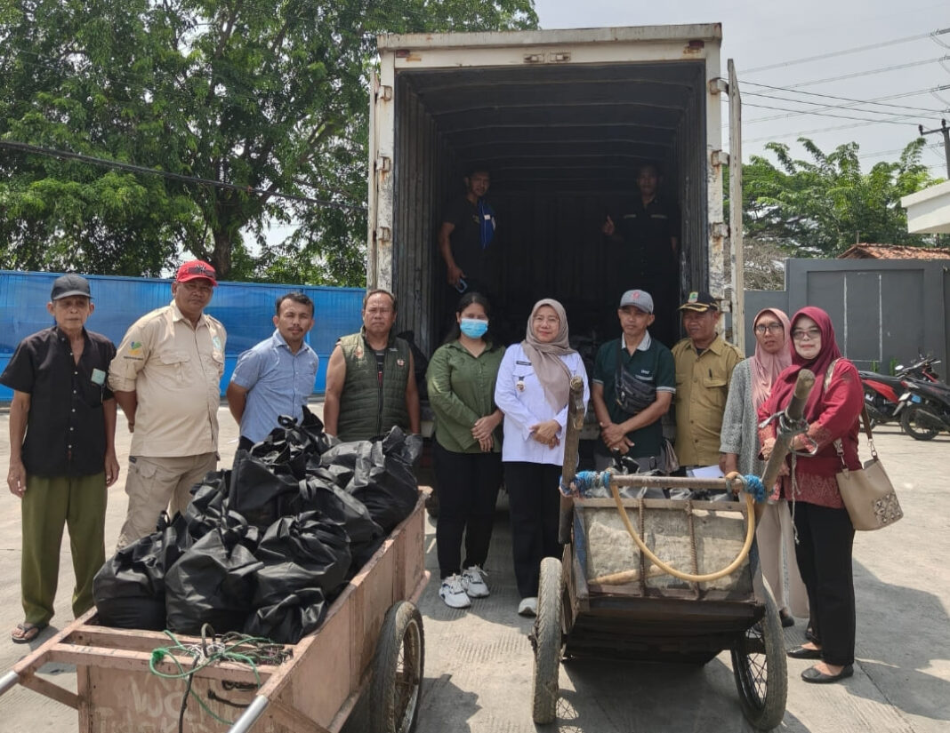 PT Dame Alam Sejahtera Terus Salurkan Bantuan Sembako Pasca Kebakaran Gudang