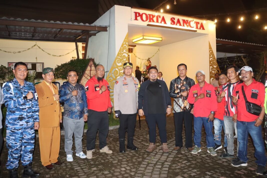 Polres Subang Laksanakan Patroli dan Pengecekan Gereja, Pastikan Perayaan Natal 2025 Aman dan Kondusif