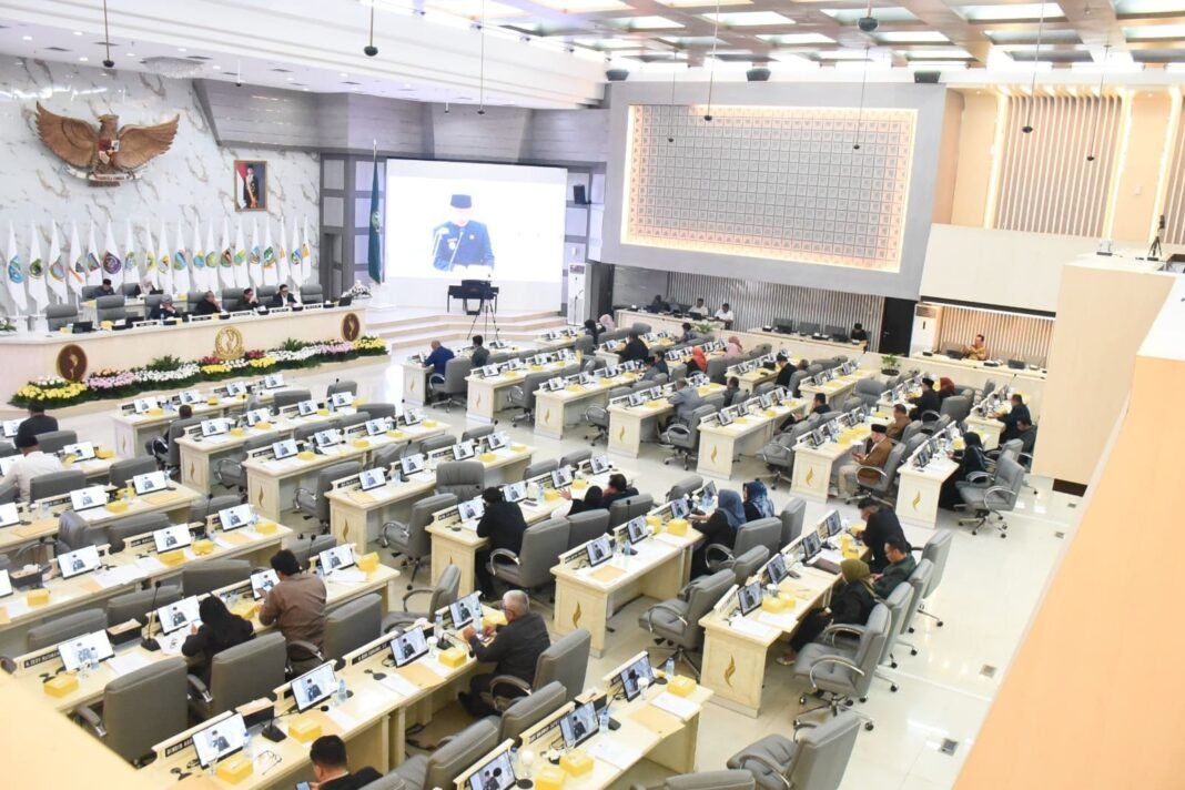 Lima Ranperda Resmi Jadi Perda, DPRD Jabar Gelar Paripurna Akhir Tahun