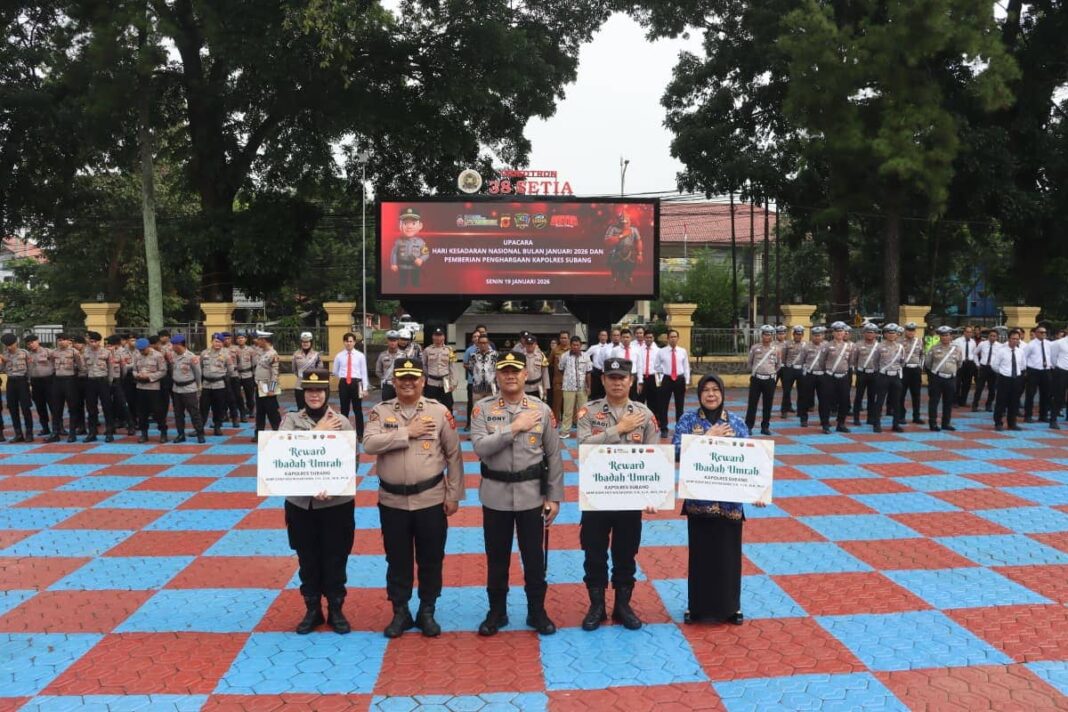 Kapolres Subang Beri Reward Umrah kepada Personel dan ASN Terpilih