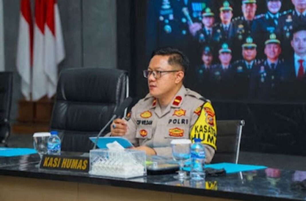 Pelajar SLTA di Karawang Tikam Ayah Kandung saat Tidur, Korban Luka Parah