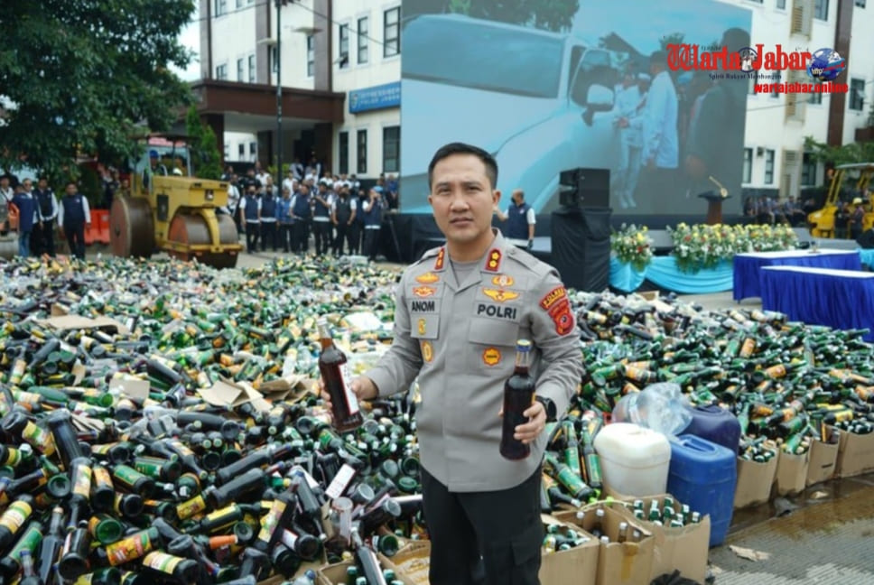 Kapolda Jabar Pimpin Pemusnahan Narkoba dan Knalpot Brong, Polres Purwakarta Tegaskan Perang terhadap Kejahatan