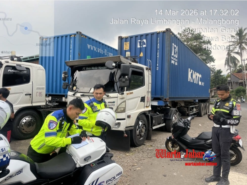 Polda Jabar Tindak 1.700 Truk Sumbu Tiga yang Melanggar, Pengawasan dan Edukasi Ditingkatkan