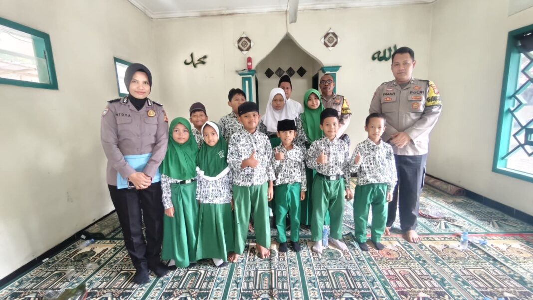 Binrohtal Polsek Bungursari Perkuat Mental Spiritual Personel dan Santuni Anak Yatim