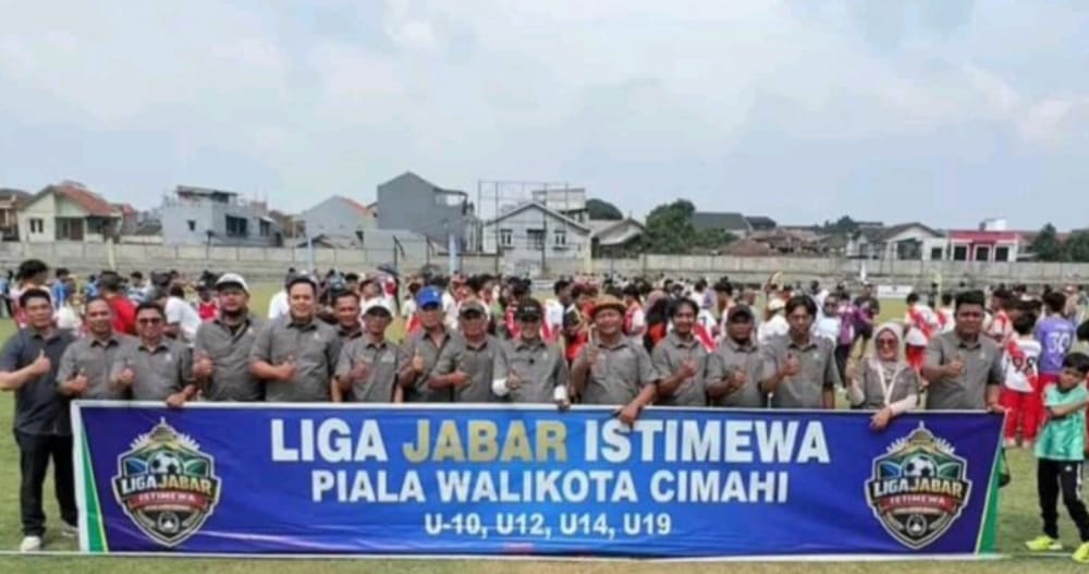 Wali Kota Cimahi Ngatiyana Hadiri Penutupan Liga Jabar Istimewa Cimahi