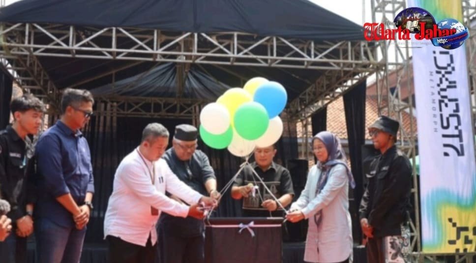 Buka DKVEST 7 UNIKU, Bupati Kuningan: Karya Desain Merupakan Ungkapan Intelektual